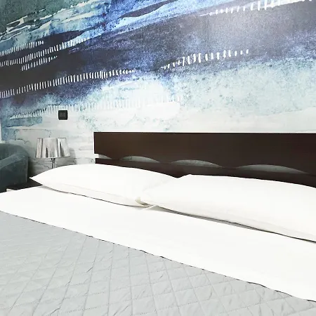 Skyline ホテル 3*